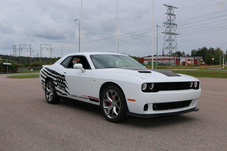 Dodge challenger 3 6