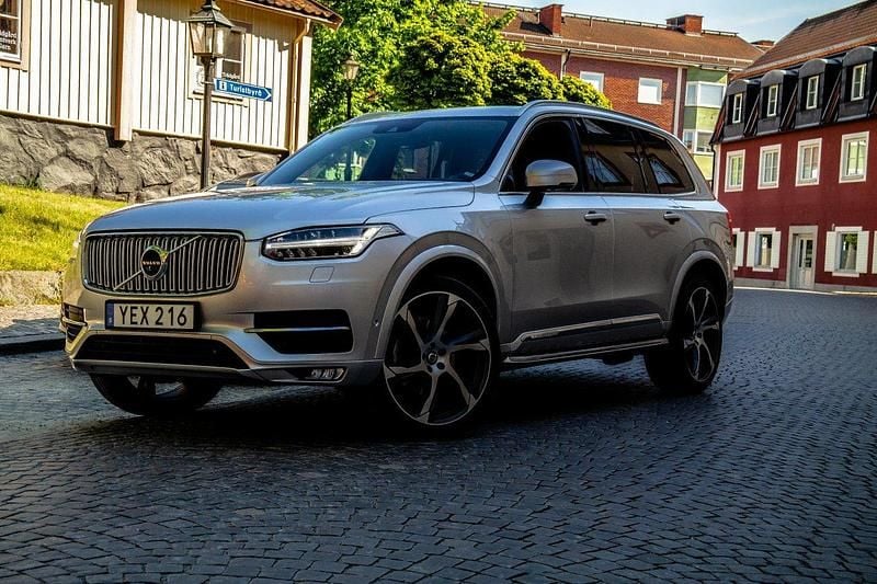 Silver Begagnad 2017 Volvo XC90 Inscription SUV | 359 000 kr (Superpris) - Bild 1/4
