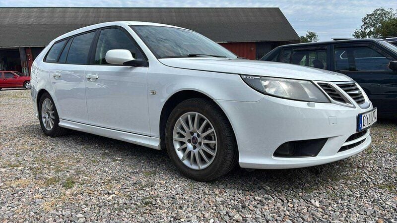 Vit Begagnad 2011 Saab 9-3 Linear Kombi | 47 000 kr (Dyr) - Bild 1/1