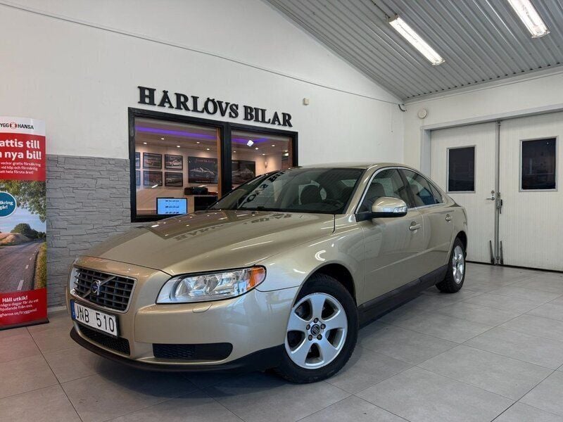 Ljusbrun (brun) Begagnad 2008 Volvo S80 Kinetic Sedan | 69 000 kr (Marknadspris) - Bild 1/4