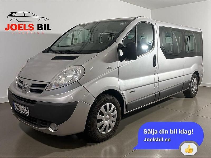 Silver Begagnad 2013 Nissan Primastar Minibuss | 109 900 kr - Bild 1/4
