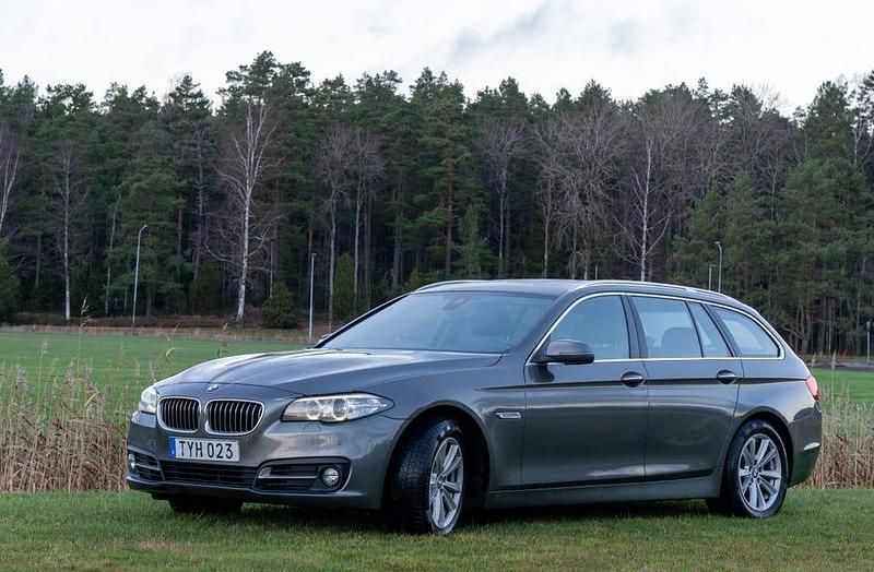 Begagnad 2014 BMW 520 Kombi | 149 000 kr (Marknadspris) - Bild 1/4