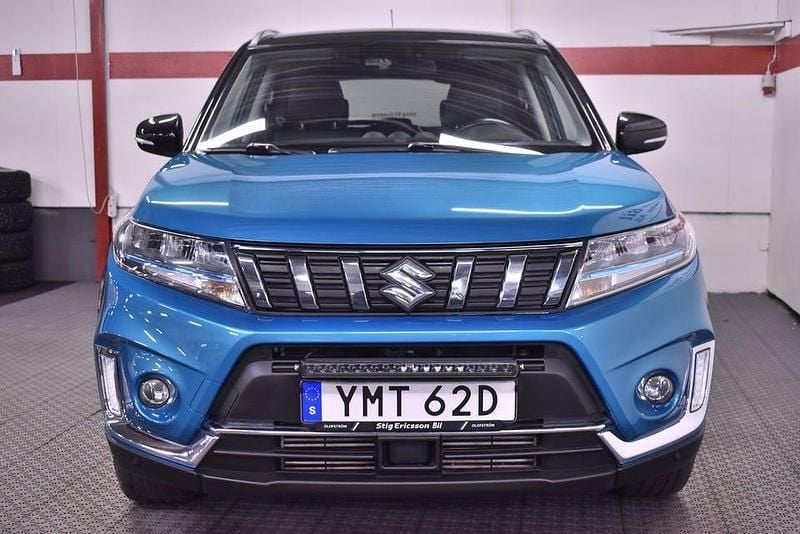 Begagnad Suzuki Vitara 129 HK (94 kW) 2021 Blå SUV