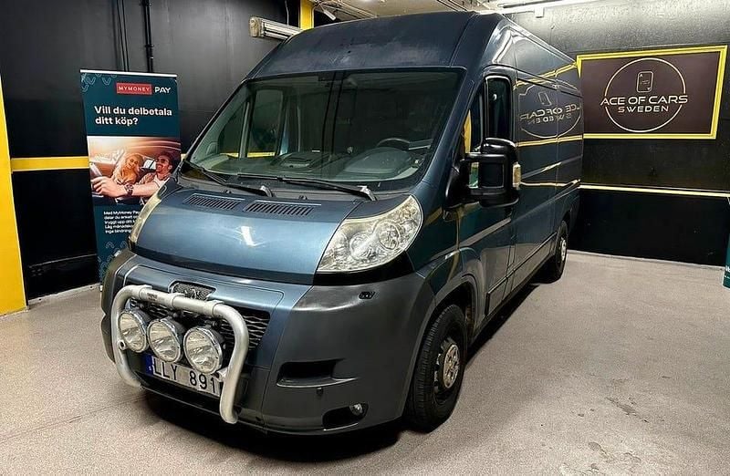 Begagnad Peugeot Boxer 158 HK (116 kW) 2008 Svart Van