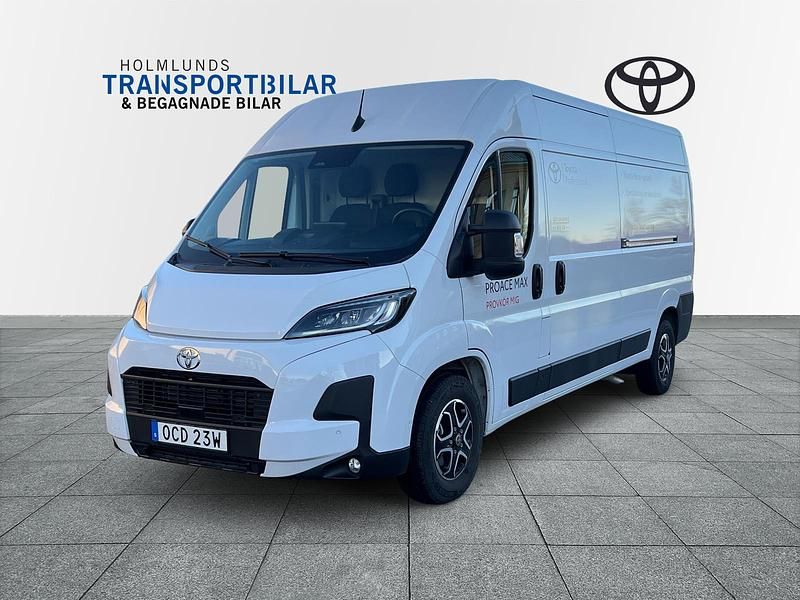 Begagnad Toyota Proace 182 HK (133 kW) 2024 Vit Minibuss