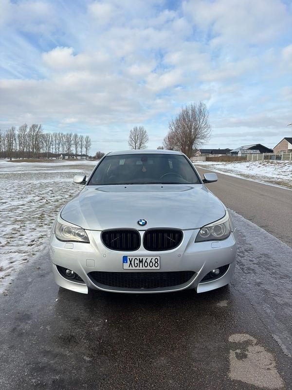 Begagnad BMW 525 177 HK (130 kW) 2006