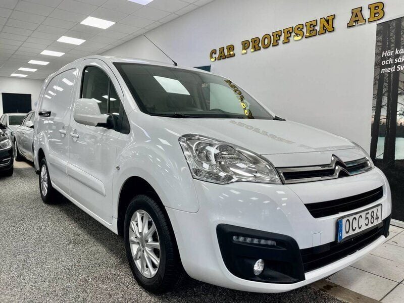 Vit Begagnad 2016 Citroën Berlingo Minibuss | 94 900 kr (Marknadspris) - Bild 1/4