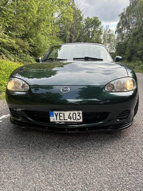 Grön Begagnad 2004 Mazda MX5 Cab | 49 900 kr (Bra pris) - Bild 1/4
