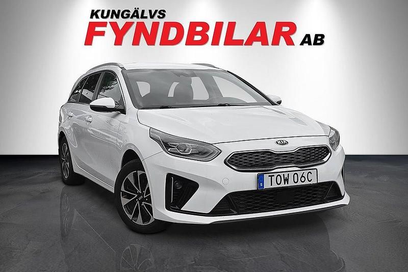 Vit Begagnad 2020 Kia Ceed Sportswagon Kombi | 164 900 kr (Marknadspris) - Bild 1/4