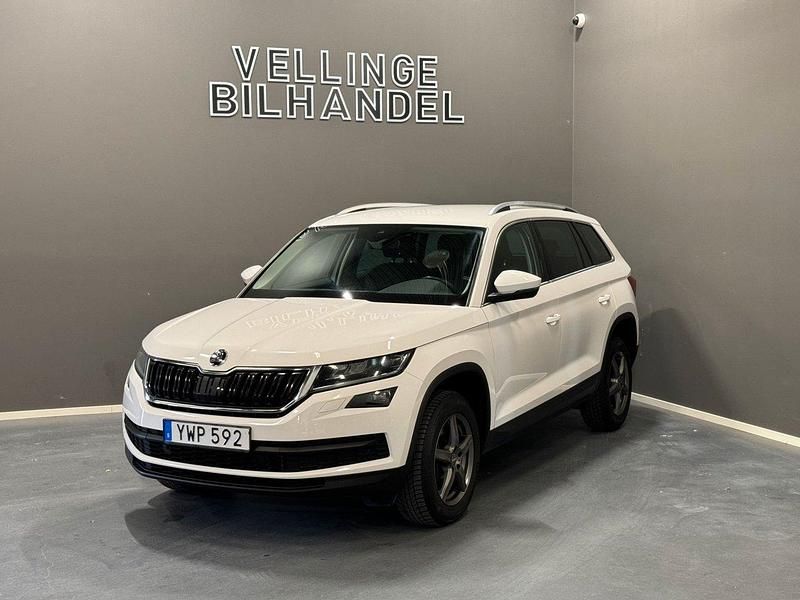 Vit Begagnad 2018 Skoda Kodiaq Business Line SUV | 199 900 kr (Marknadspris) - Bild 1/4