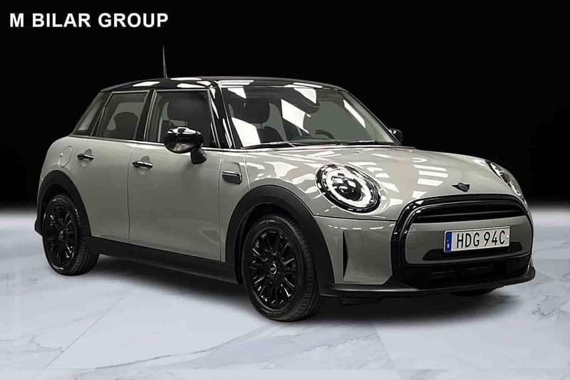 Grå Begagnad 2023 Mini Cooper Halvkombi | 259 000 kr (Marknadspris) - Bild 1/1