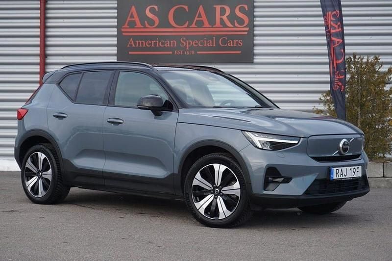 Begagnad Volvo XC40 Plus 169 kW (231 HK) 2023 Grå SUV