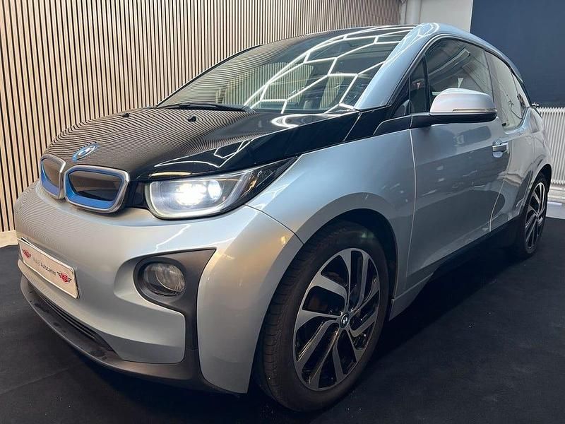 Silver Begagnad 2014 BMW i3 Comfort Edition Halvkombi | 99 900 kr - Bild 1/4
