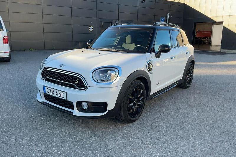 Vit Begagnad 2019 Mini Cooper S Countryman SUV | 238 000 kr - Bild 1/3