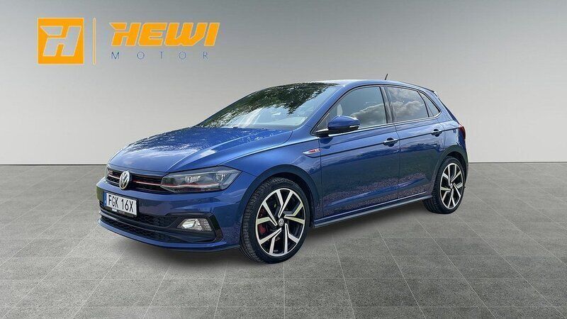 Mörkblå (blå) Begagnad 2019 VW Polo Beats Halvkombi | 219 800 kr - Bild 1/4