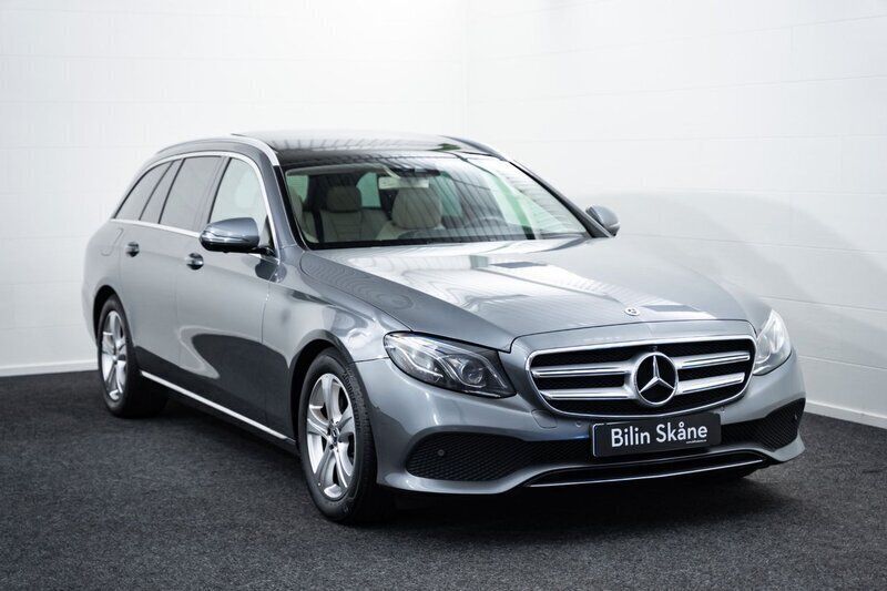 Grå Begagnad 2018 Mercedes E200 Kombi | 189 900 kr (Marknadspris) - Bild 1/4