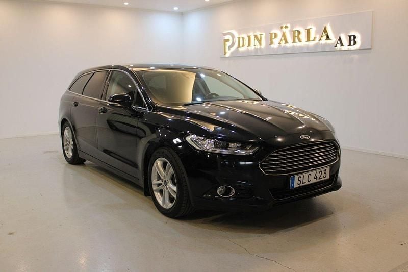 Svart Begagnad 2015 Ford Mondeo Titanium Kombi | 89 900 kr (Marknadspris) - Bild 1/4