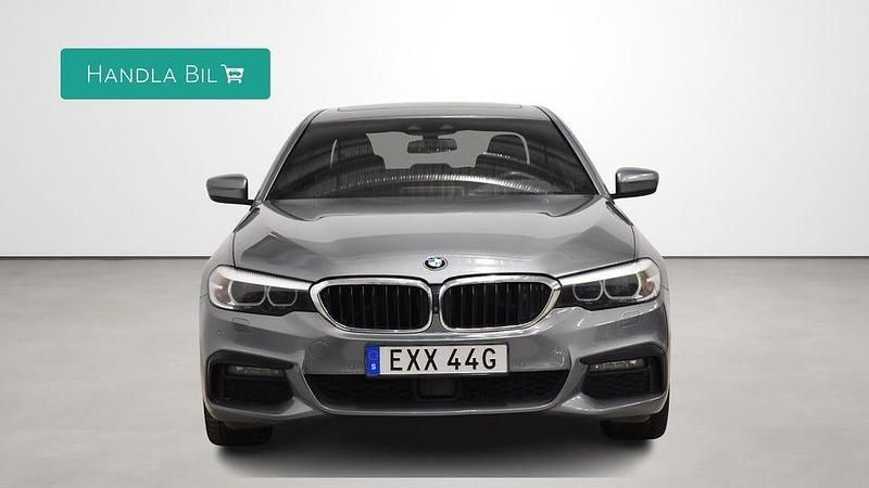Begagnad BMW 530 iPerformance 252 HK (185 kW) 2020 Blå