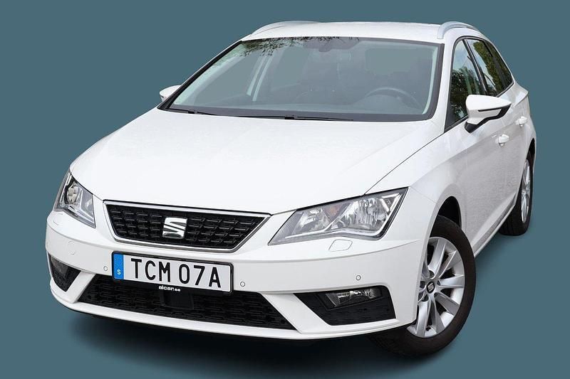 Vit Begagnad 2020 Seat Leon ST Style Kombi | 135 000 kr (Bra pris) - Bild 1/4
