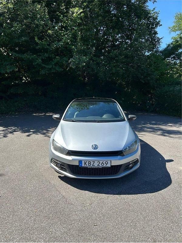 Silver Begagnad 2009 VW Scirocco GT Sportkupé | 80 000 kr (Marknadspris) - Bild 1/4