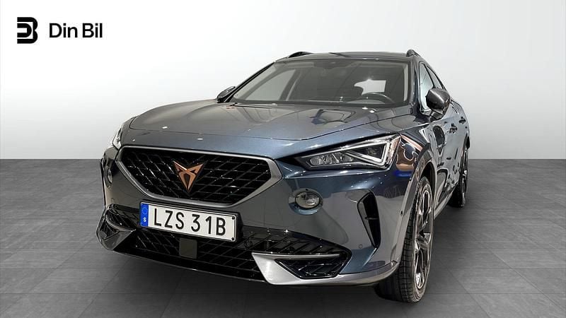 Grå Begagnad 2022 Cupra Formentor SUV | 234 900 kr (Marknadspris) - Bild 1/4