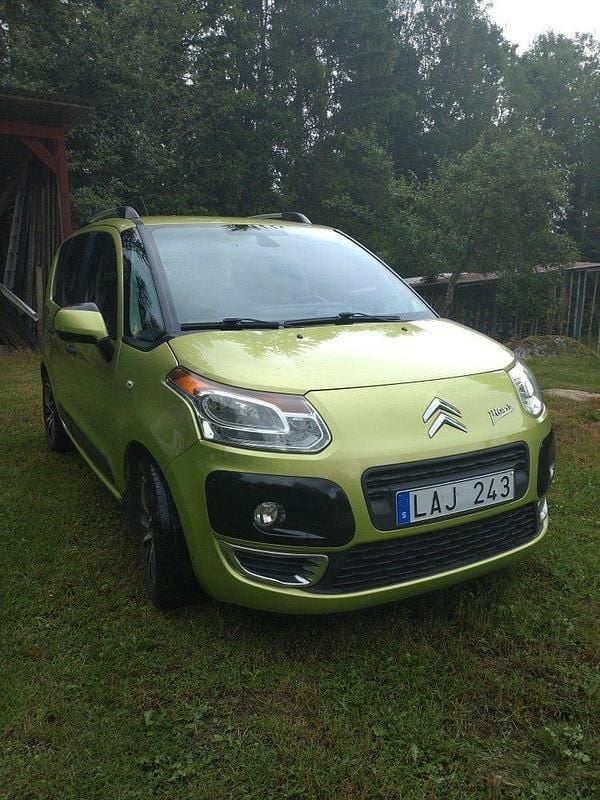 Gul Begagnad 2010 Citroën C3 Picasso Minibuss | 42 600 kr (Marknadspris) - Bild 1/4