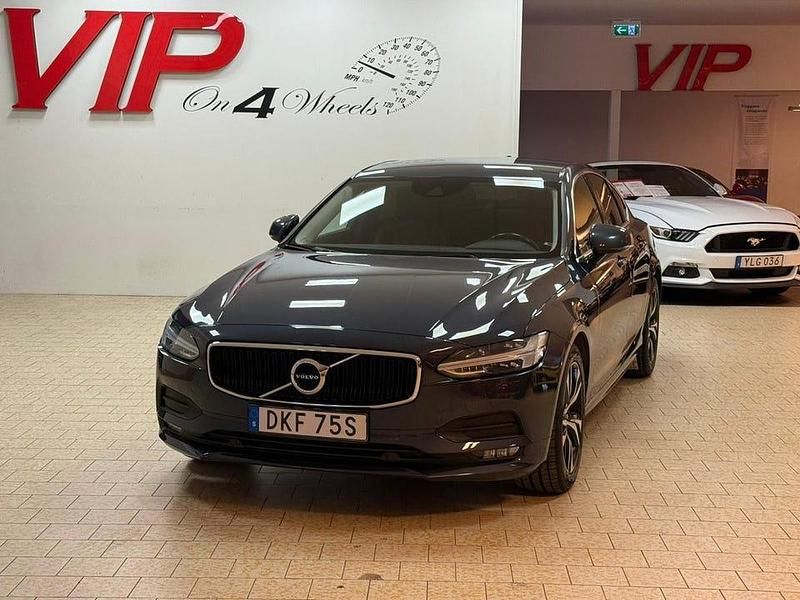 Begagnad Volvo S90 190 HK (139 kW) 2019 Mörkblå Sedan