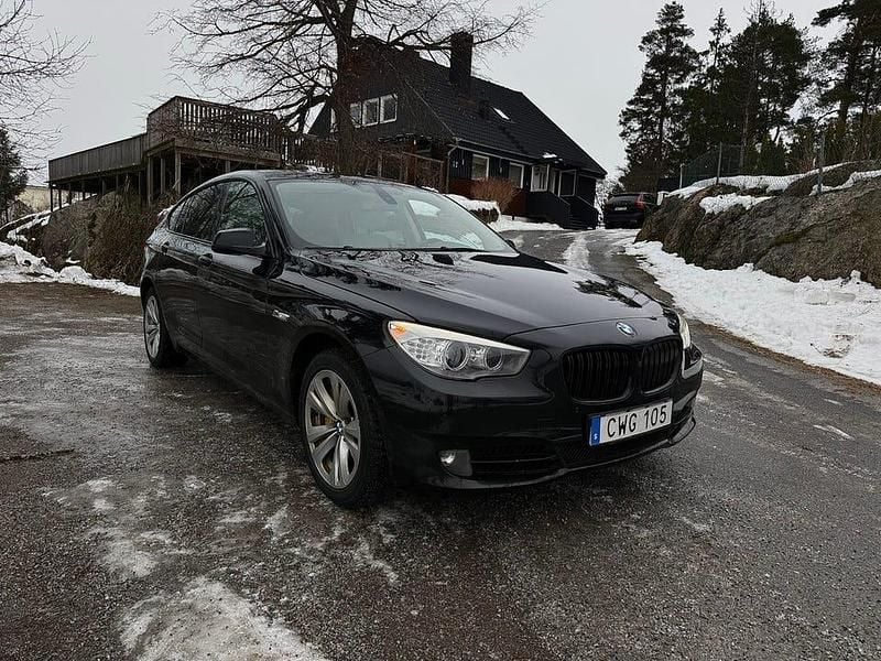 Begagnad 2010 BMW 535 Gran Turismo SUV | 109 000 kr - Bild 1/4