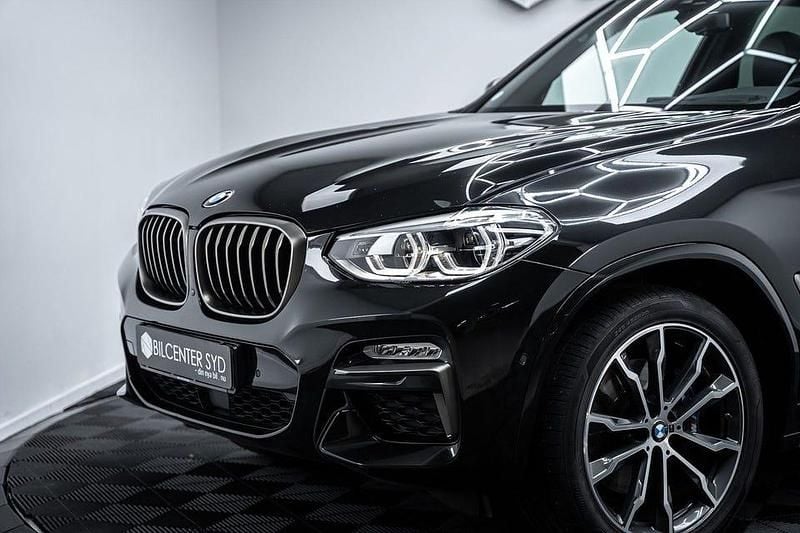 Begagnad BMW X3 Sport Line 326 HK (239 kW) 2019 Svart SUV