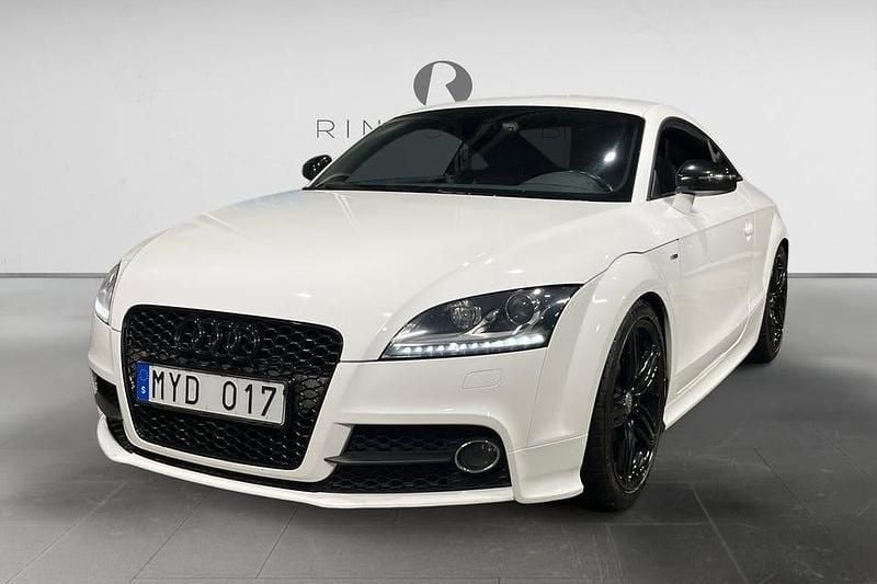 Begagnad Audi TT Comfort 160 HK (117 kW) 2012 Vit Sportkupé