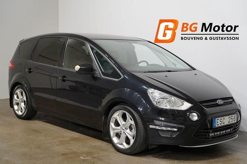 Svart Begagnad 2012 Ford S-MAX Sport Minibuss | 79 900 kr (Marknadspris) - Bild 1/4