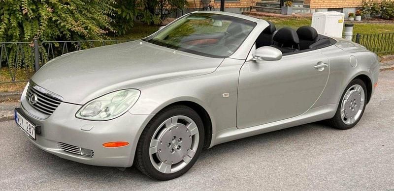 Silver Begagnad 2005 Lexus SC430 Cab | 245 000 kr - Bild 1/4