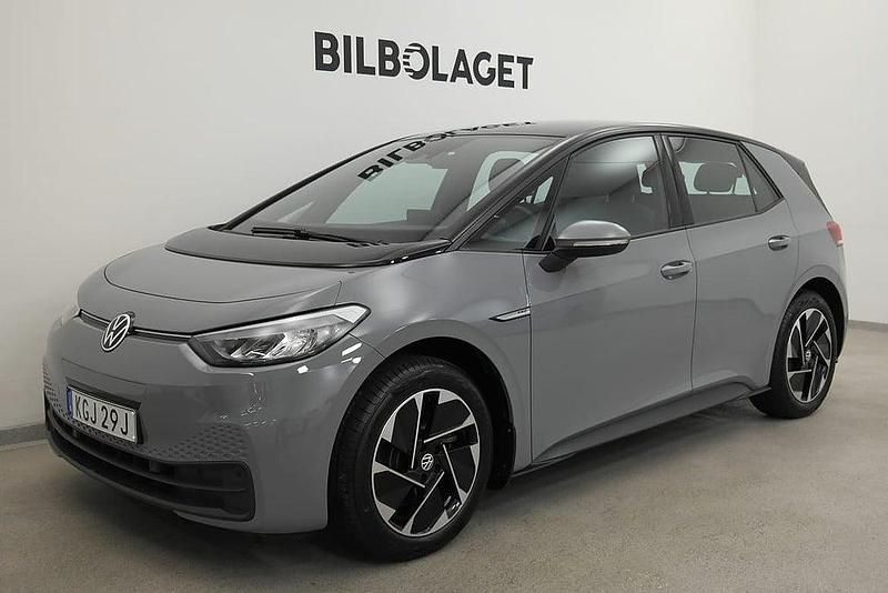 Grå Begagnad 2022 VW ID.3 Pro Performance Halvkombi | 244 800 kr (Marknadspris) - Bild 1/4