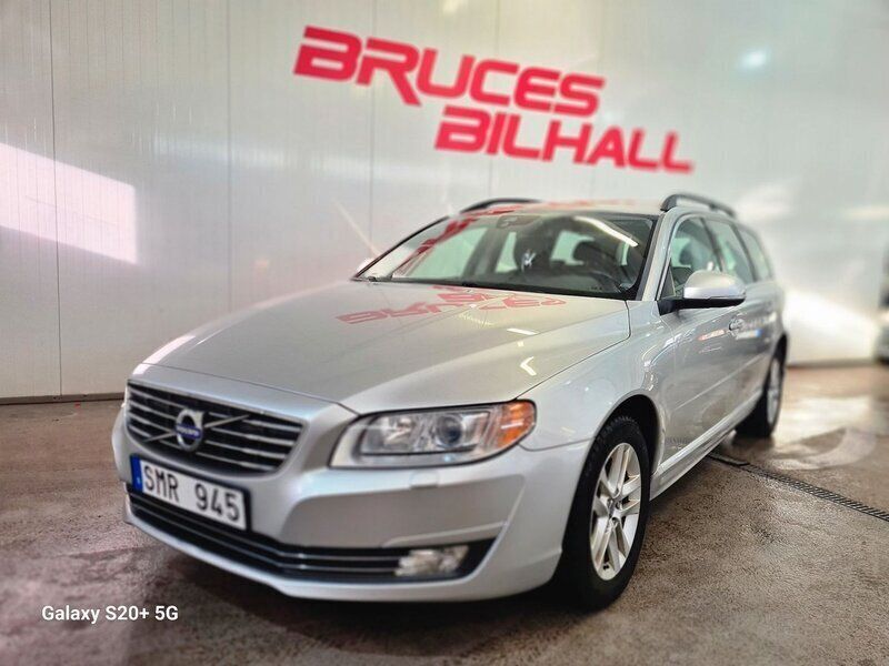 Silver Begagnad 2013 Volvo V70 Momentum Kombi | 153 900 kr (Dyr) - Bild 1/4