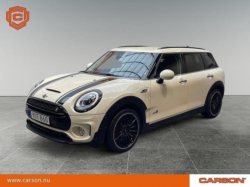 Vit Begagnad 2017 Mini Cooper S Clubman Salt Kombi | 198 900 kr (Marknadspris) - Bild 1/3