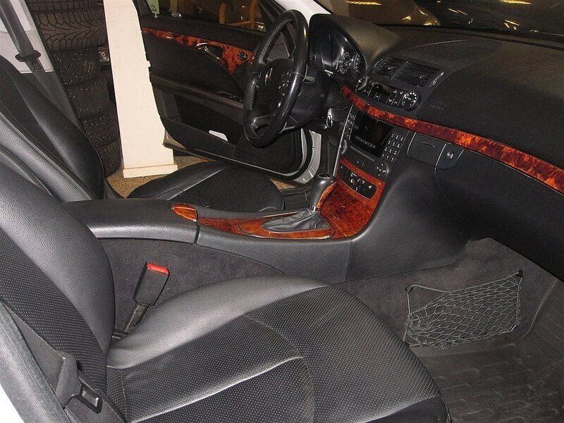 Begagnad Mercedes E280 Elegance 191 HK (140 kW) 2006 Vit Kombi