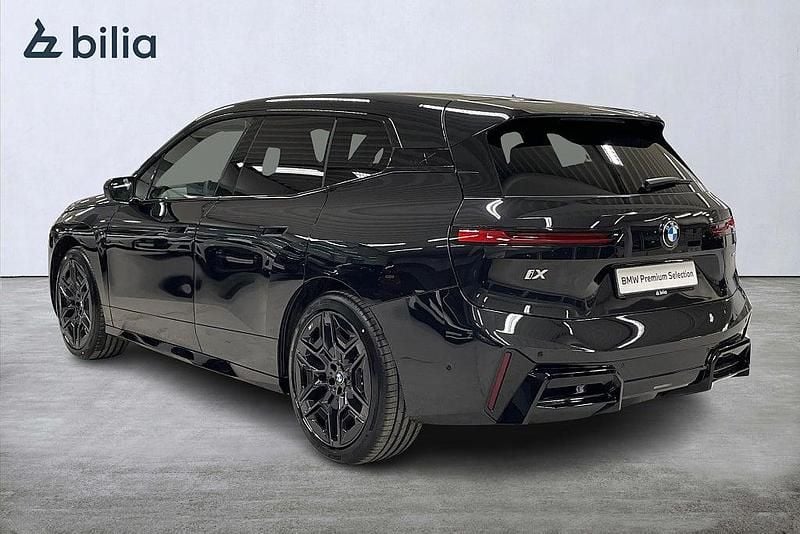 Begagnad BMW iX M Sport 400 kW (544 HK) 2026 Svart SUV