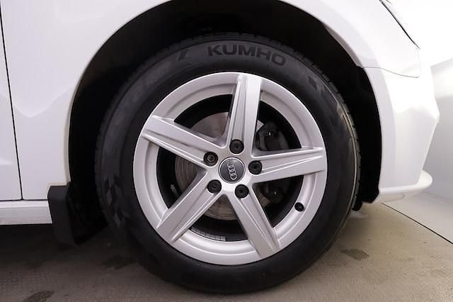 Begagnad Audi A3 Proline 150 HK (110 kW) 2017 Vit Sedan