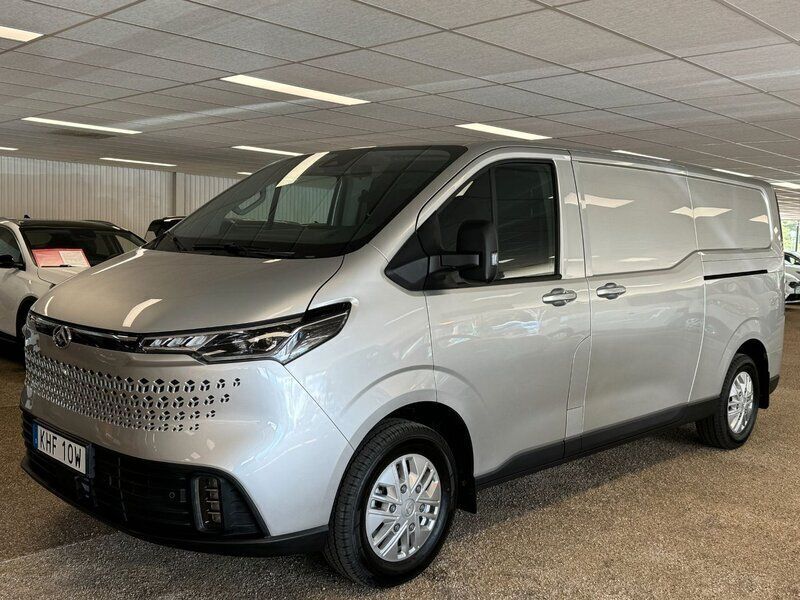 Grå (silver) Ny 2024 Maxus eDeliver 7 Van | 623 750 kr - Bild 1/4