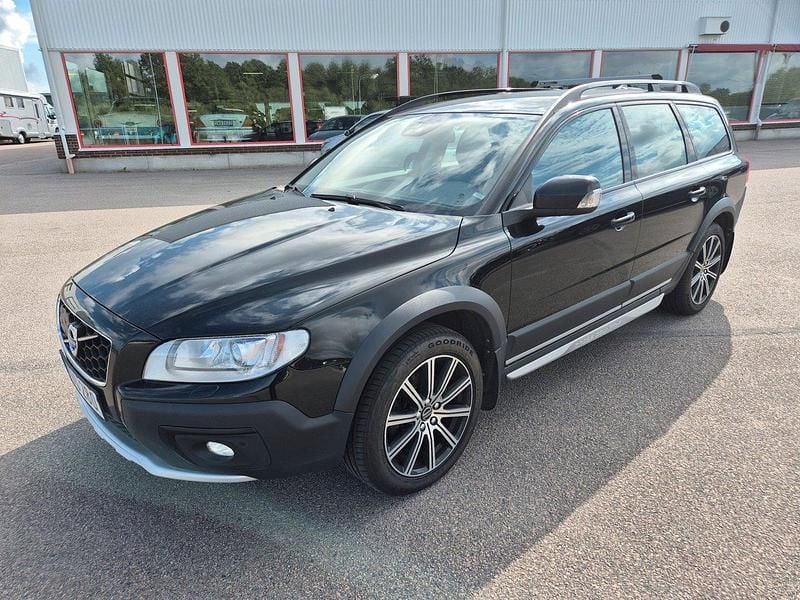 Svart Begagnad 2016 Volvo XC70 Standard SUV | 159 000 kr (Superpris) - Bild 1/4