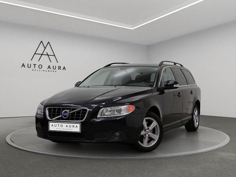 Svart Begagnad 2011 Volvo V70 Momentum Kombi | 79 000 kr (Marknadspris) - Bild 1/4