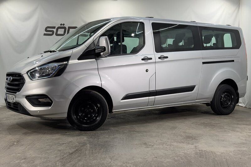 Grå Begagnad 2019 Ford Transit Custom Kombi | 264 900 kr (Marknadspris) - Bild 1/4