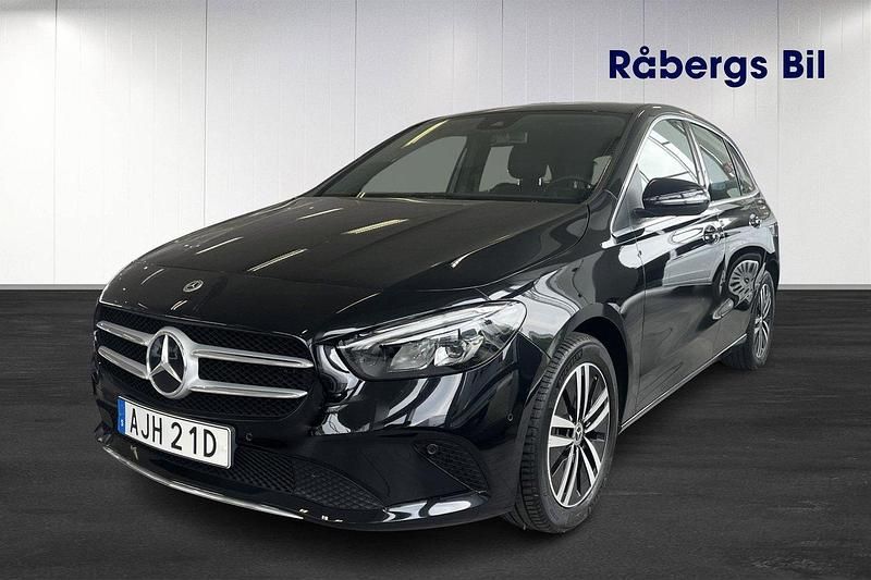 Svart Begagnad 2021 Mercedes B250e Progressive Minibuss | 329 800 kr (Marknadspris) - Bild 1/4