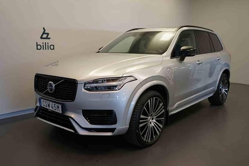 Silver Begagnad 2022 Volvo XC90 SUV | 569 500 kr (Marknadspris) - Bild 1/1
