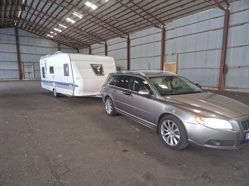 Grå Begagnad 2009 Volvo V70 Summum Kombi | 47 000 kr (Bra pris) - Bild 1/4