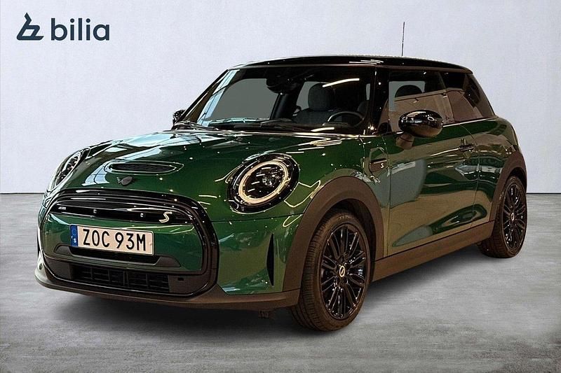 Grön Begagnad 2022 Mini Cooper SE Halvkombi | 207 900 kr (Marknadspris) - Bild 1/4