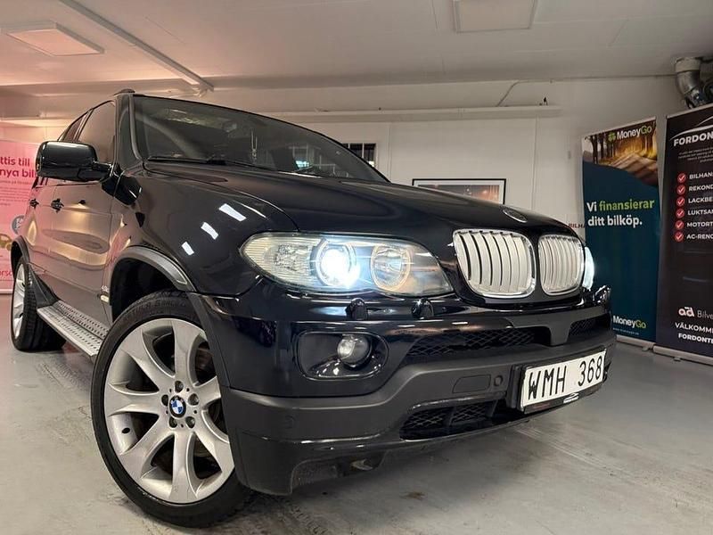 Svart Begagnad 2004 BMW X5 Sport Line SUV | 199 999 kr - Bild 1/4