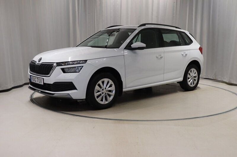 Vit Begagnad 2023 Skoda Kamiq SUV | 224 900 kr (Bra pris) - Bild 1/4