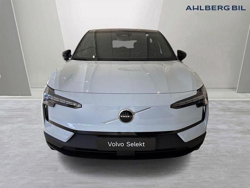 Begagnad Volvo EX30 Plus 202 kW (275 HK) 2024 Blå SUV