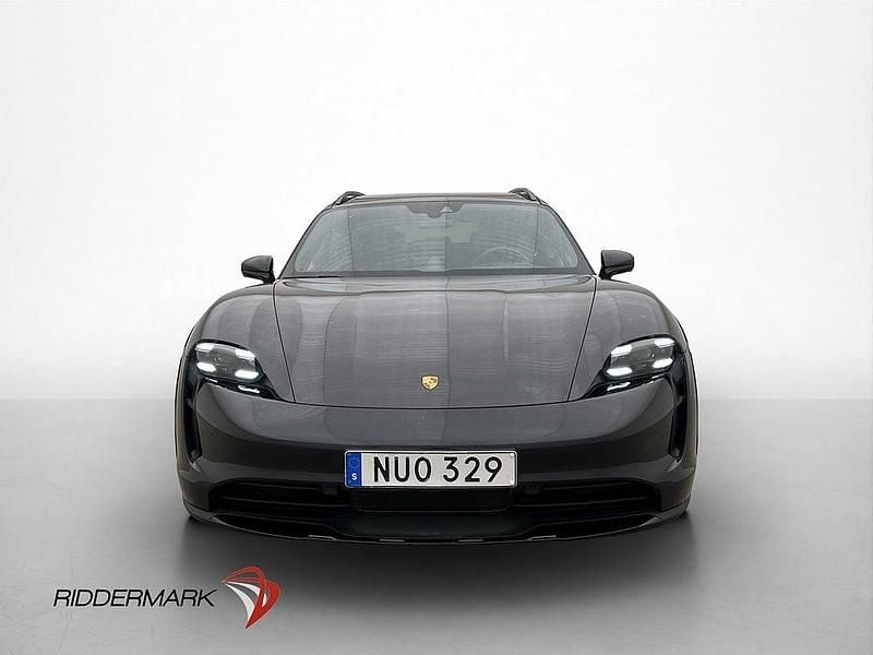 Begagnad Porsche Taycan 4S Cross Turismo 439 kW (598 HK) 2022 Svart Sedan